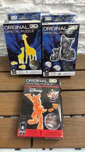 lot 198 image: Original 3D Crystal Puzzle Lot of 3