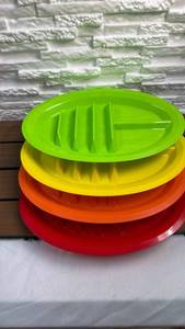 lot 205 image: Oval Taco Platter 4-Pack - Green Yellow Orange Red