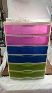 lot 245 image: 6-Drawer Storage Organizer with Pink Blue & Green Bins