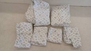 lot 10856 image: Southpoint Home Fashion 6 Piece King Sheet Set