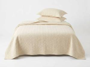 lot 10867 image: Avocado Herringbone Organic Cotton 3-Piece Coverlet Set