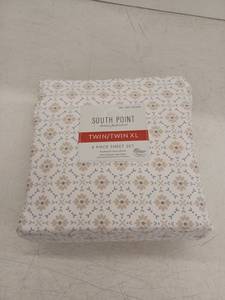 lot 10904 image: South Point Home Fashions TwinTwin XL 4-Piece Sheet Set