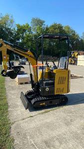 lot 78037 image: 11.4 HP Mini Excavator with RATO Gas Engine (ATS-RT15R-Z) - Retail $0