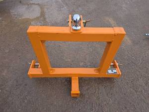 lot 78061 image: (QC5-26-20G) Wolverine - Quick Coupler 5 Attachment - Unused