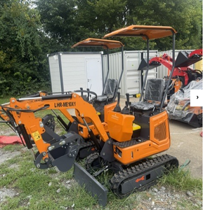 lot 79034 image: 13 HP RATO Gas Mini Excavator with Hydraulic Thumb Assembly Required (LHR-ME10X1) - Retail $0