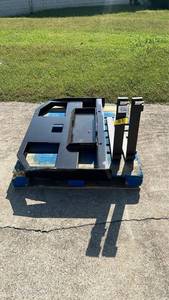 lot 81054 image: Mini Skid Steer Pallet Fork Attachment (CK-FR47) - Retail $0