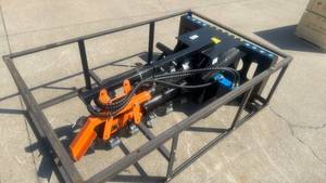 lot 83030 image: 48 Hydraulic Skid Steer Trencher Attachment Universal (ECSSCT72)