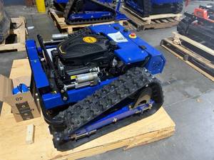lot 101 image: Infront LM500 Lawn Mower 225CC Engine 170KG Operating Weight