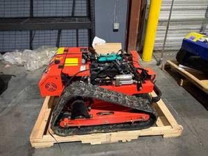 lot 103 image: Infront RC550S Lawn Mower 225cc 170kg