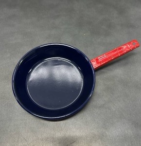 lot 2 image: Enameled Saucepan Navy Blue Red Handle