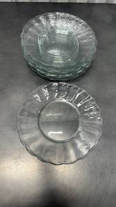 lot 3 image: Vintage Clear Pressed Glass Salad  Dessert Plates (Set of 8)