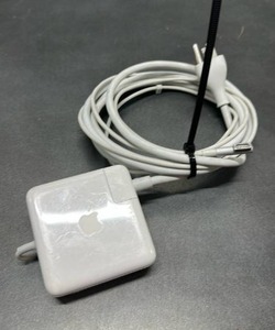 lot 46 image: Apple USB Power Adapter with Attached Cable