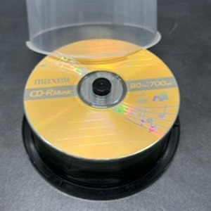lot 47 image: 31 total New - Maxell CD-R Music 80 min 700 MB Spindle