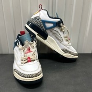 lot 57 image: Jordan Spizike Low White Navy Red Sneakers Pair Size 9