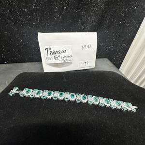 7" Bracelet with Green Stones Plus 1/2" Extension 7 1/2" Total