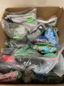 lot 34161 image: Lot of 30 Pieces of Amazon Clothing