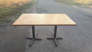 lot 206 image: Restaurant Table for 6