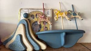 lot 51 image: Carousel Wall Decor and Babys First Year Photo Frame