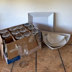 lot 73 image: Food Display and Service Ware Ceramic, Melamie and Glass