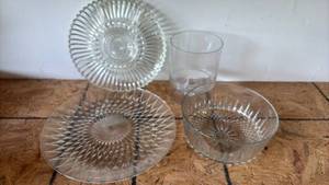 lot 82 image: Vintage Glassware Lot 4 Pieces Pressed Glass and Standard Glass Serving Bowls, Platters and Trifle Dish