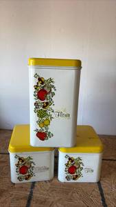 lot 153 image: Vintage Tin Canisters Flour, Coffee and Tea