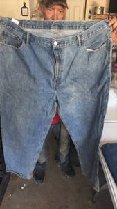 lot 405 image: Mens Jeans & Shorts