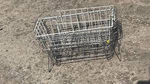 lot 431 image: Metal Wire Basket with Handles