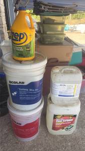 lot 17 image: Commercial Cleaners