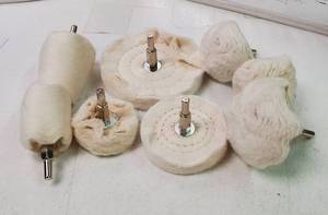 lot 47234 image: Buffing Wheel for Drill - 8 Pcs Polishing Pad Buffing Wheel Kit White��Wheel Shaped Polishing Tool - Retail $18