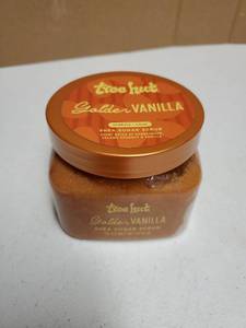 lot 59447 image: Tree Hut Golder Vanilla Shea Sugar Scrub 18 oz - Retail $12