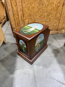 lot 812 image: Painted golf theme side table with magazine rack 20 x 14 x 21 in