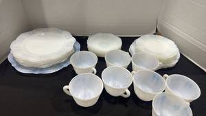 lot 1001 image: Vintage MacBeth-Evans American Sweetheart Monax white opalescent depression glass plates and tea cups 36 pieces