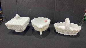 lot 1005 image: L.E. Smith white milk glass hobnail three-toed bowl with white milk glass square lidded compote and basket 5 inches tall