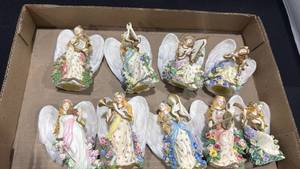 lot 1091 image: Symphony of Angels sculpture ornaments