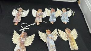 lot 1096 image: Bradford exchange Heavens little angels ornament collection