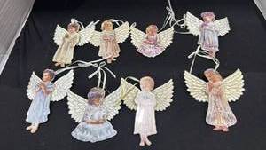 lot 1097 image: Bradford exchange Heavens little angels ornament collection
