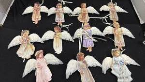 lot 1098 image: Bradford exchange Heavens little angels ornament collection