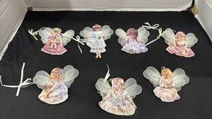 lot 1099 image: Bradford exchange Heavens little angels ornament collection