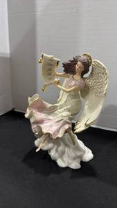 lot 1112 image: Lenox Millennium Blessing porcelain angel figurine 11 inches tall with COA