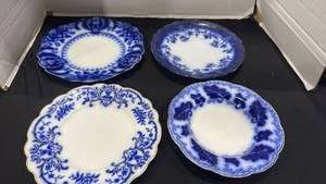 lot 1123 image: Flow blue Porcelain Plates one has been repaired