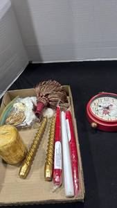 lot 1189 image: Candles, clock and more