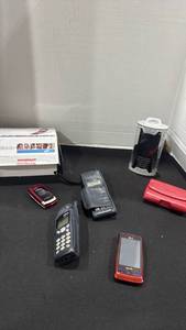 lot 1204 image: Lot of 4 Mobile Phones Nokia Samsung LG with Cases and Accessories