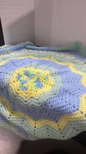 lot 1206 image: Crochet lap blankets larger one is approx 44 inches in diameter