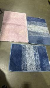 lot 1223 image: Bath mats Lot 3 Pieces Pink and Blue Striped biggest 34x20