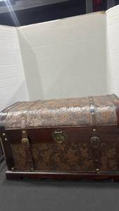 lot 1237 image: Decorative wooden Storage Trunk Embossed and Leather Straps 16x27x16 some small scratches