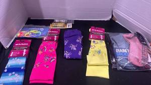 lot 1283 image: Compression and diabetic socks with some extra shoe strings