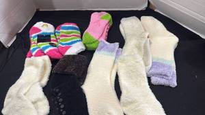 lot 1297 image: Fuzzy socks