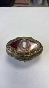 lot 1601 image: ornate vintage footed trinket box featuring a central cameo
