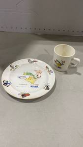 lot 2007 image: Vintage childrens plate and mug featuring Oswald the rabbit