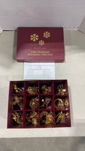 lot 2035 image: Danbury Mint 2006 ornament collection with  storage box
